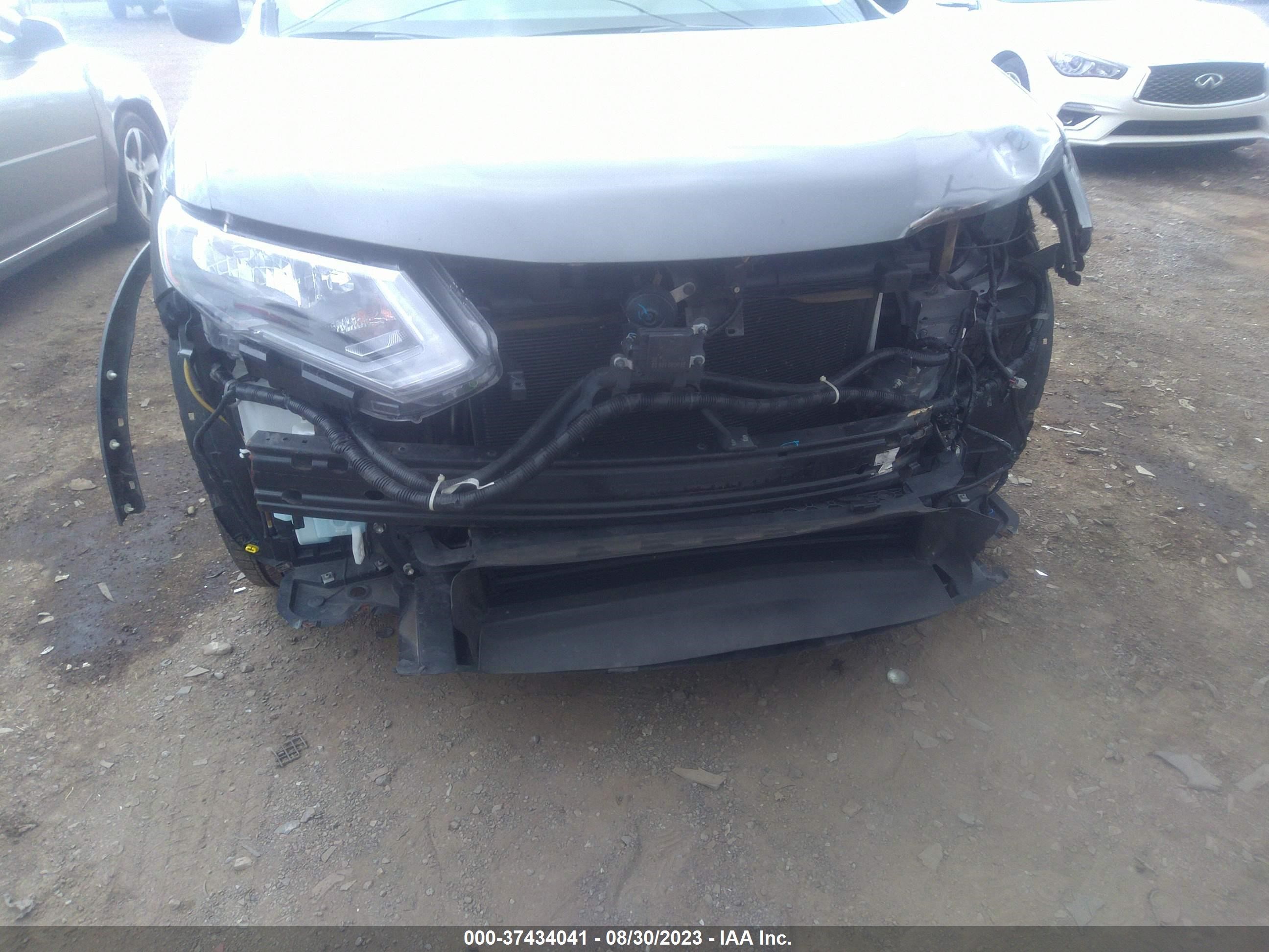 Photo 5 VIN: JN8AT2MT3LW038808 - NISSAN ROGUE 