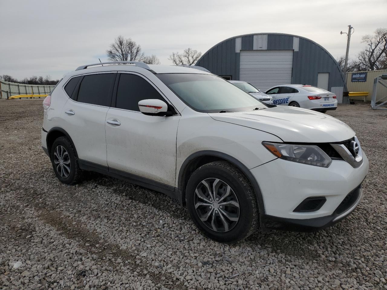 Photo 3 VIN: JN8AT2MT4GW000249 - NISSAN ROGUE 