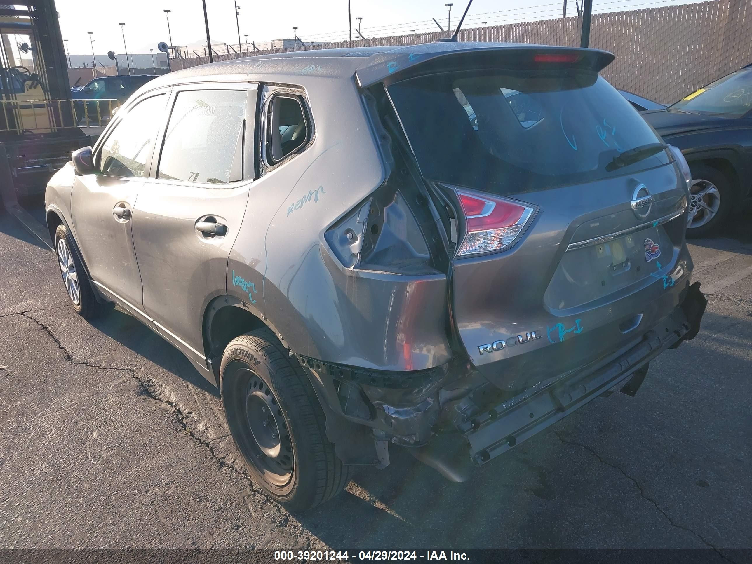 Photo 2 VIN: JN8AT2MT4GW004642 - NISSAN ROGUE 