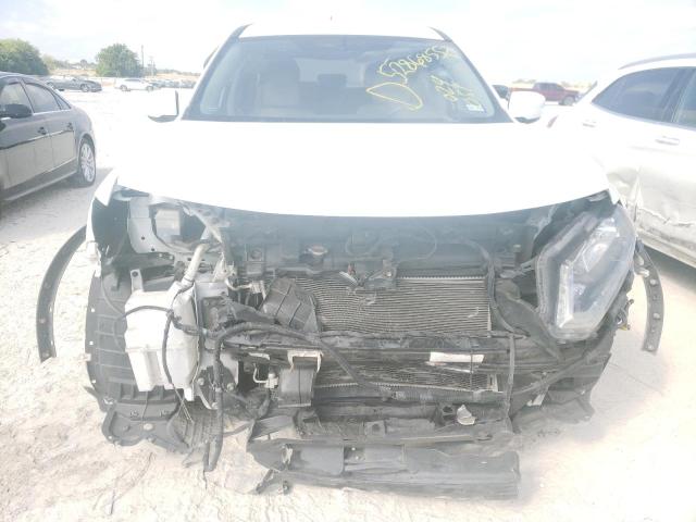 Photo 8 VIN: JN8AT2MT4GW024051 - NISSAN ROGUE S 