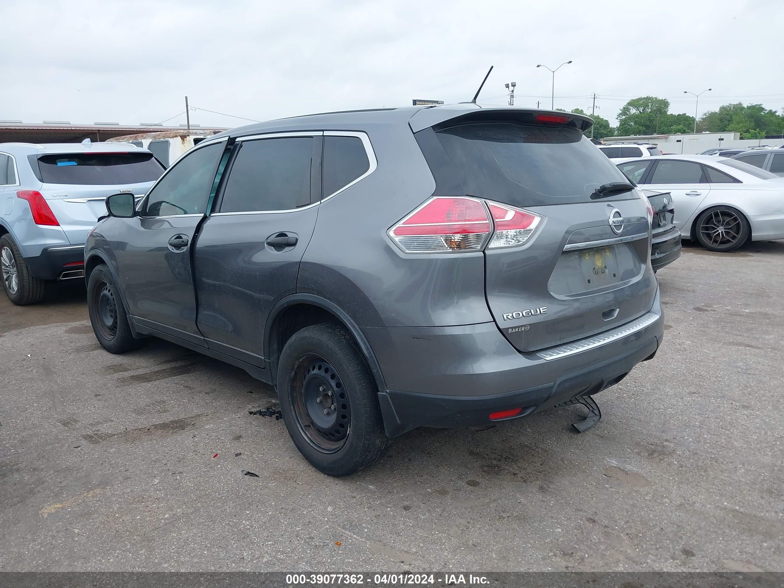 Photo 2 VIN: JN8AT2MT4GW029704 - NISSAN ROGUE 