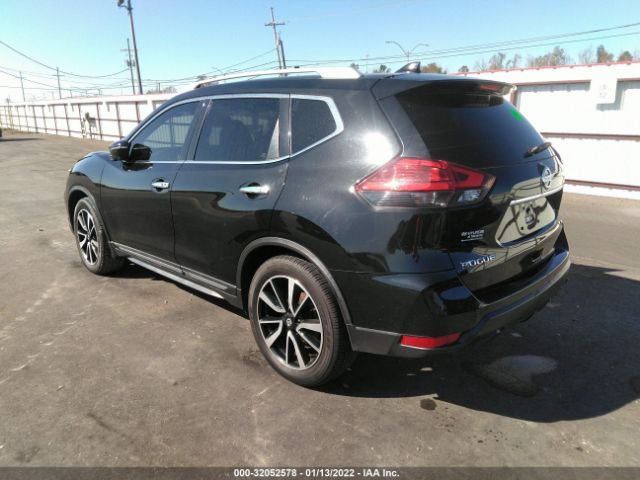 Photo 2 VIN: JN8AT2MT4HW145776 - NISSAN ROGUE 