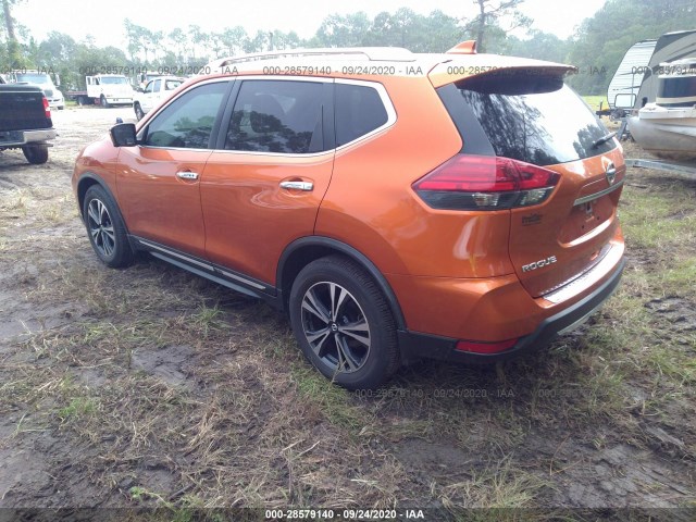 Photo 2 VIN: JN8AT2MT4HW151139 - NISSAN ROGUE 