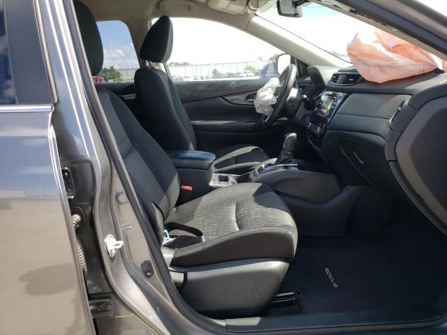 Photo 4 VIN: JN8AT2MT4HW389931 - NISSAN ROGUE 