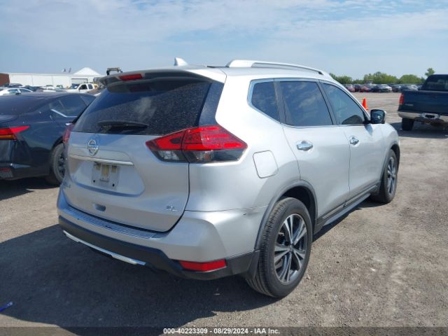 Photo 3 VIN: JN8AT2MT4HW403374 - NISSAN ROGUE 