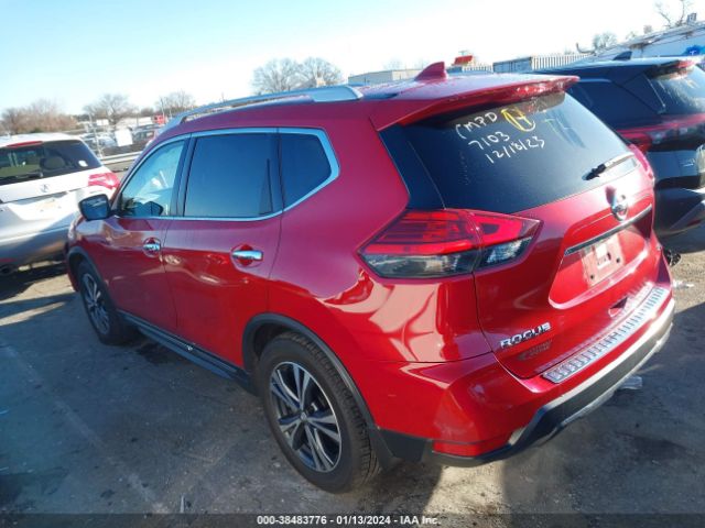 Photo 2 VIN: JN8AT2MT4HW407103 - NISSAN ROGUE 