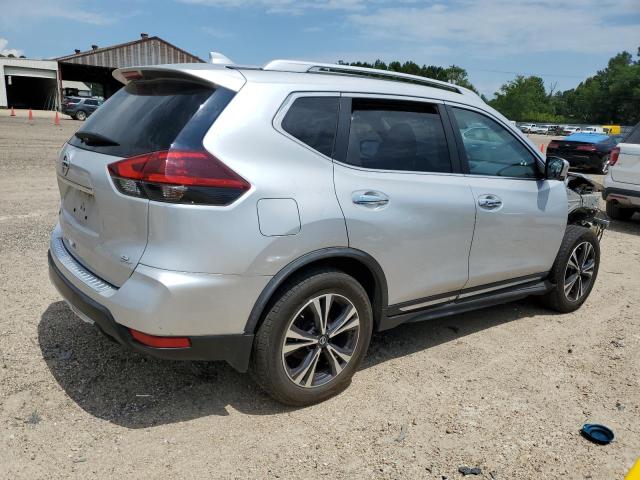 Photo 2 VIN: JN8AT2MT4JW452788 - NISSAN ROGUE 