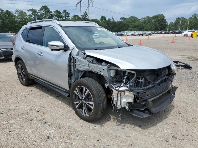 Photo 3 VIN: JN8AT2MT4JW452788 - NISSAN ROGUE 