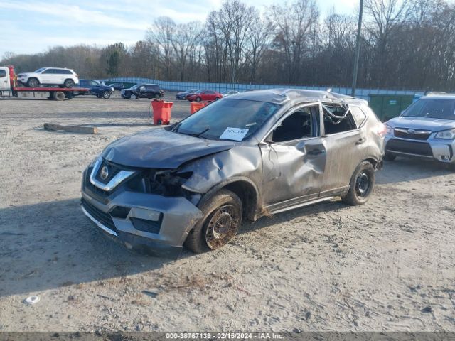 Photo 1 VIN: JN8AT2MT4JW461894 - NISSAN ROGUE 