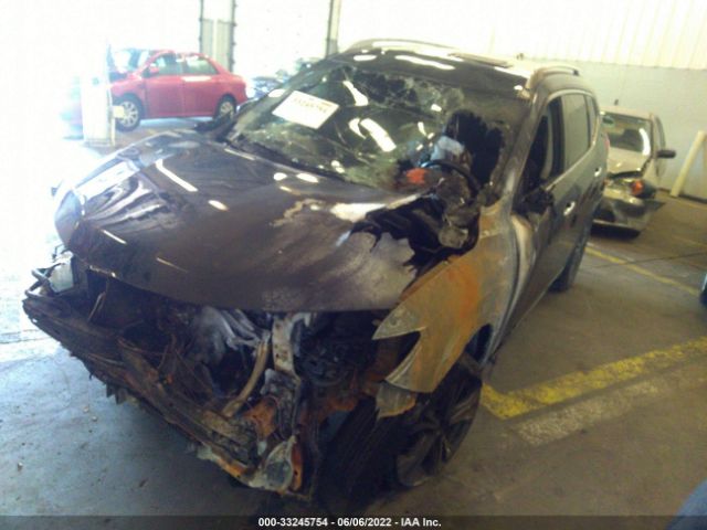 Photo 1 VIN: JN8AT2MT4JW464598 - NISSAN ROGUE 