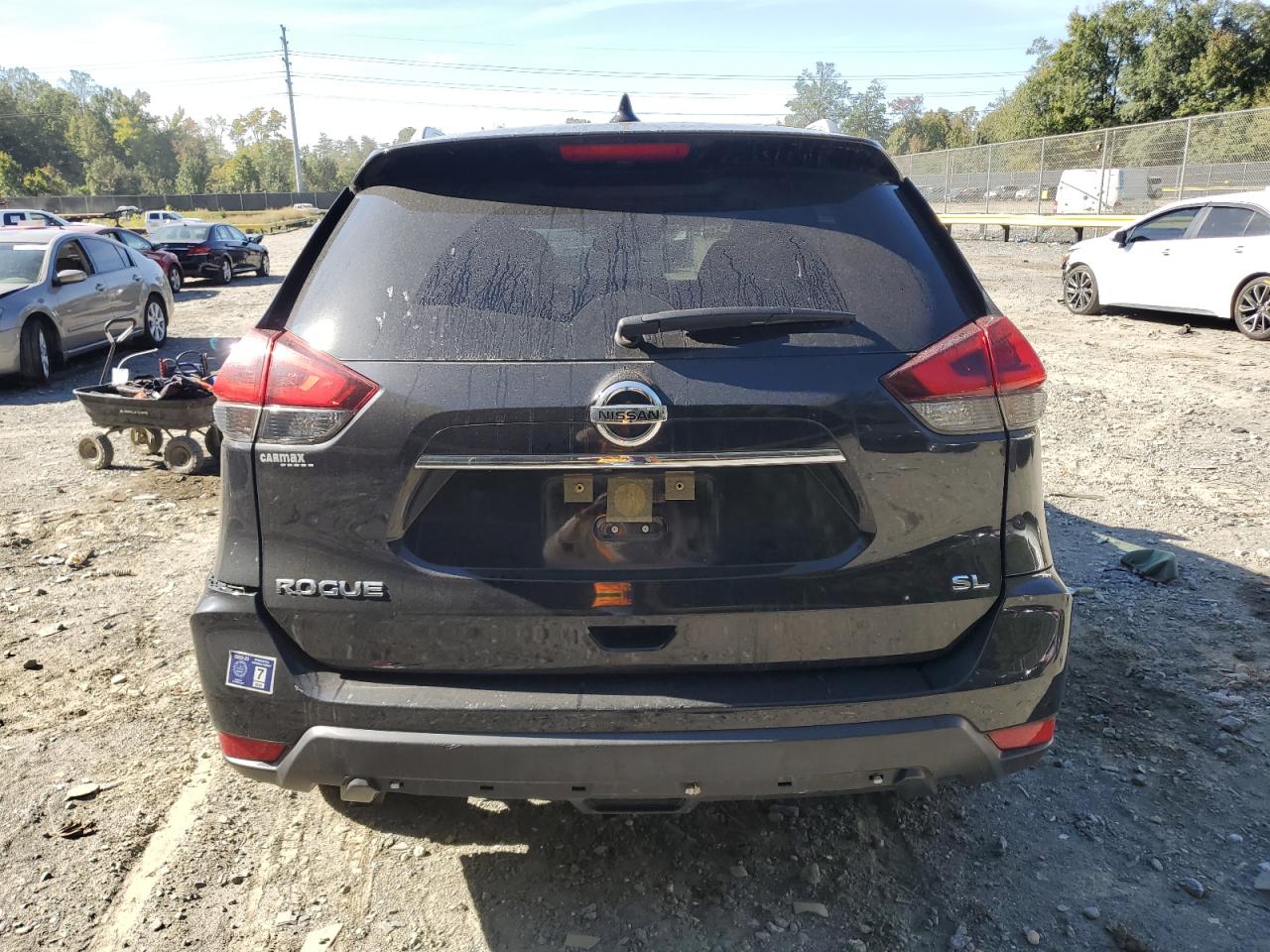 Photo 5 VIN: JN8AT2MT4JW485645 - NISSAN ROGUE 