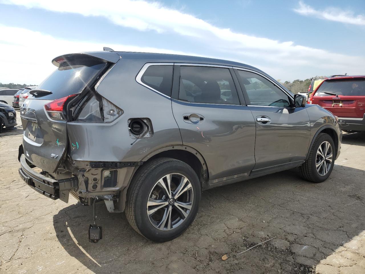 Photo 2 VIN: JN8AT2MT4KW254004 - NISSAN ROGUE 