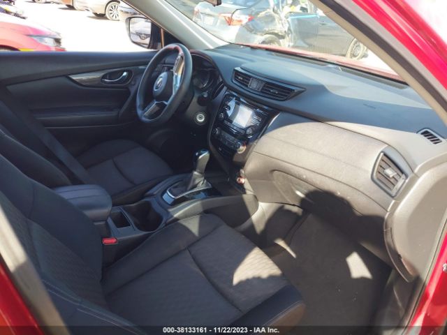 Photo 4 VIN: JN8AT2MT5HW381594 - NISSAN ROGUE 