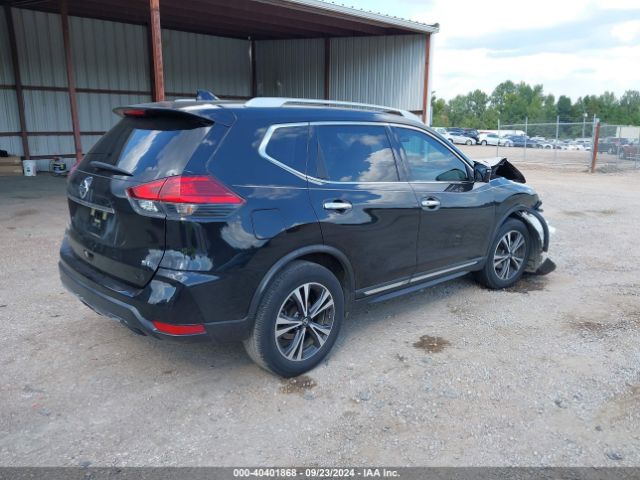 Photo 3 VIN: JN8AT2MT5HW387315 - NISSAN ROGUE 