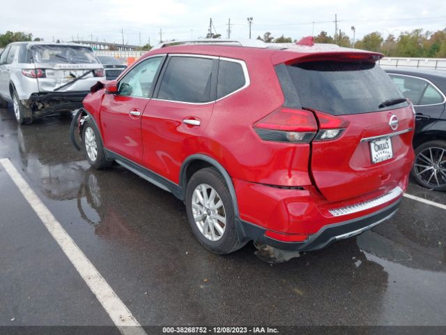 Photo 2 VIN: JN8AT2MT5HW396371 - NISSAN ROGUE 