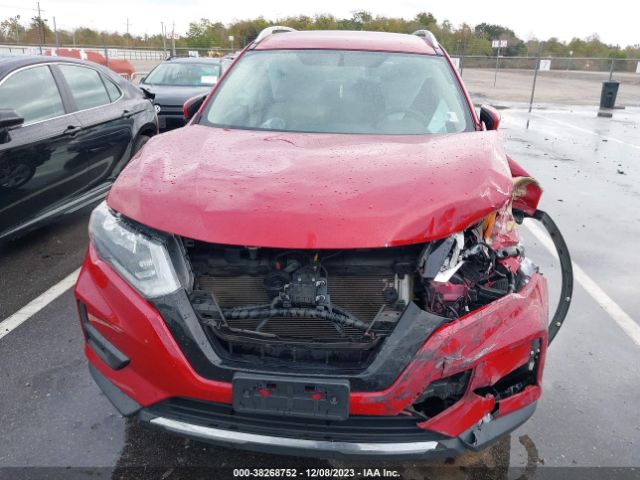 Photo 5 VIN: JN8AT2MT5HW396371 - NISSAN ROGUE 