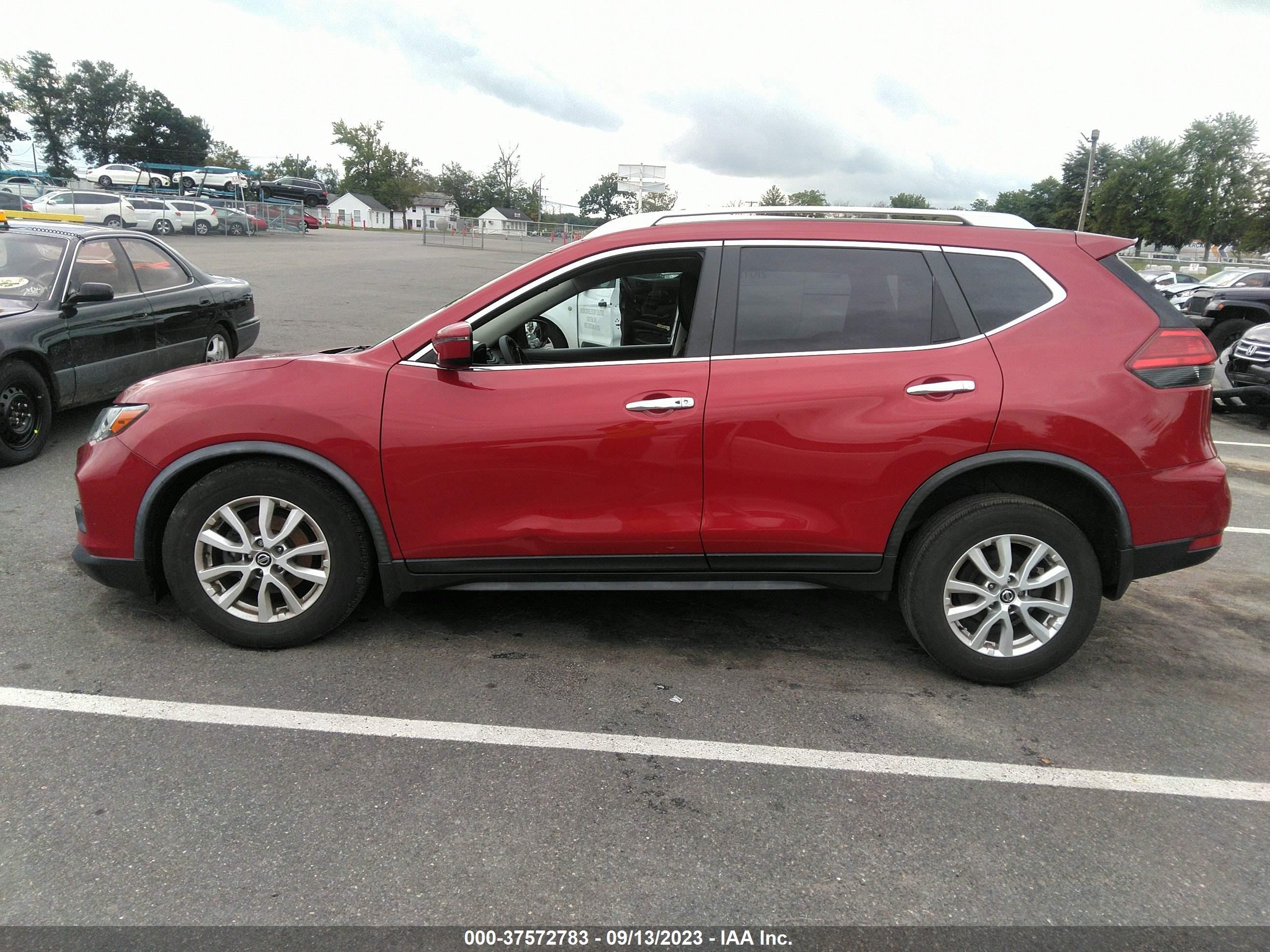 Photo 13 VIN: JN8AT2MT5HW408146 - NISSAN ROGUE 