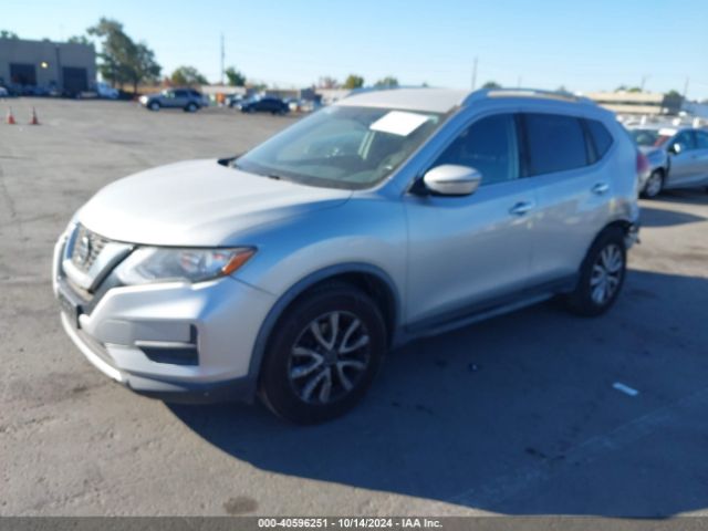 Photo 1 VIN: JN8AT2MT5JW465792 - NISSAN ROGUE 