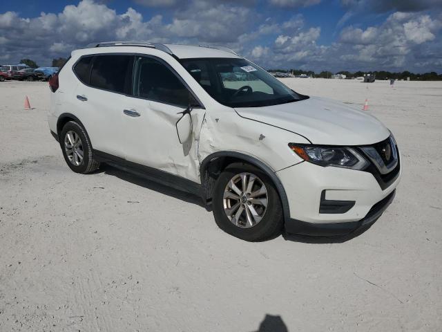 Photo 3 VIN: JN8AT2MT5JW470376 - NISSAN ROGUE 