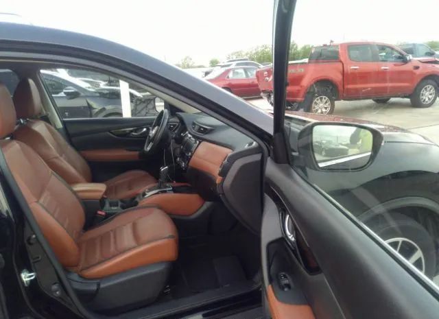 Photo 4 VIN: JN8AT2MT5JW489848 - NISSAN ROGUE 