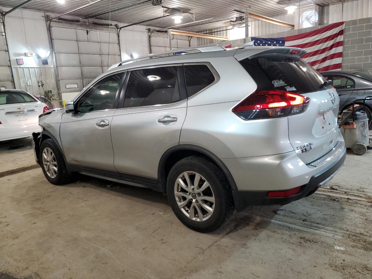 Photo 1 VIN: JN8AT2MT5LW015482 - NISSAN ROGUE 