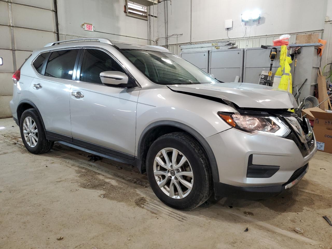 Photo 3 VIN: JN8AT2MT5LW015482 - NISSAN ROGUE 