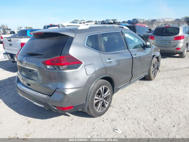 Photo 3 VIN: JN8AT2MT6JW451125 - NISSAN ROGUE 