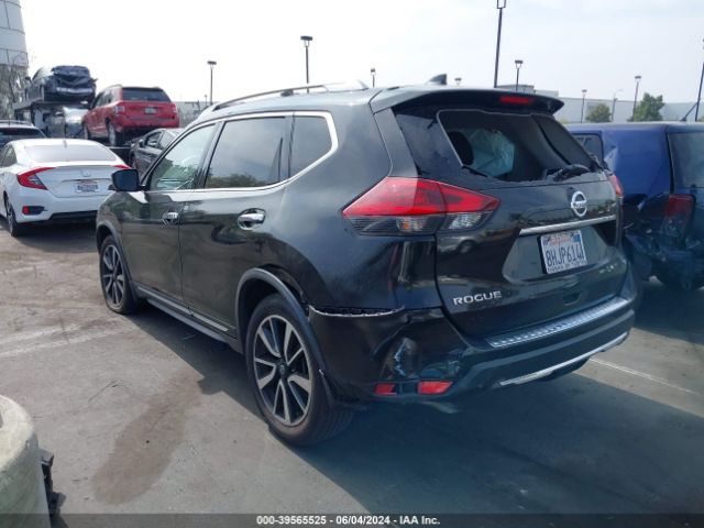 Photo 2 VIN: JN8AT2MT6JW469074 - NISSAN ROGUE 