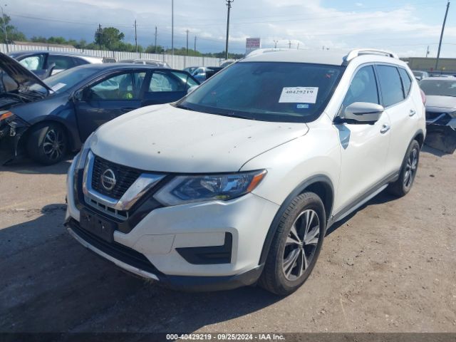 Photo 1 VIN: JN8AT2MT6KW257213 - NISSAN ROGUE 