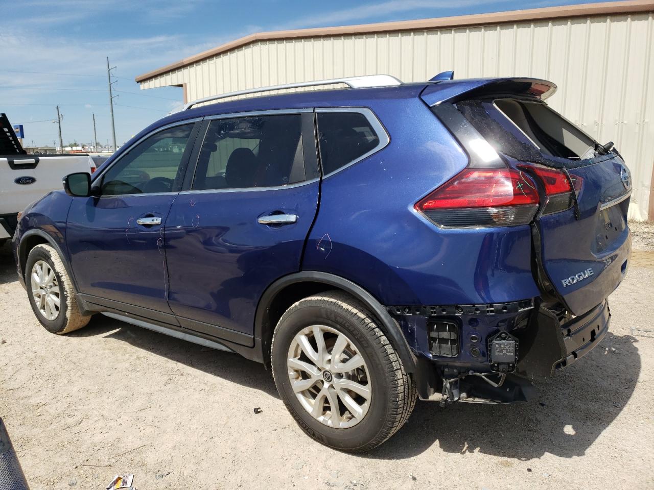 Photo 1 VIN: JN8AT2MT6KW258328 - NISSAN ROGUE 