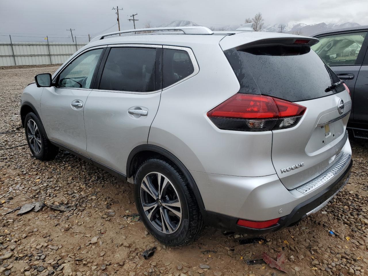 Photo 1 VIN: JN8AT2MT6KW262816 - NISSAN ROGUE 