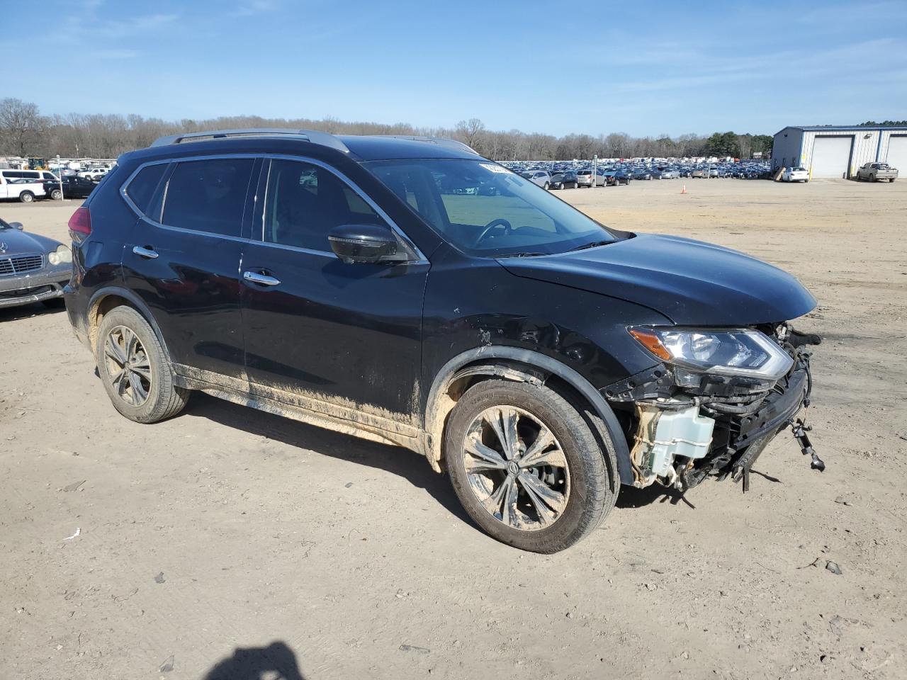 Photo 3 VIN: JN8AT2MT6KW268826 - NISSAN ROGUE 