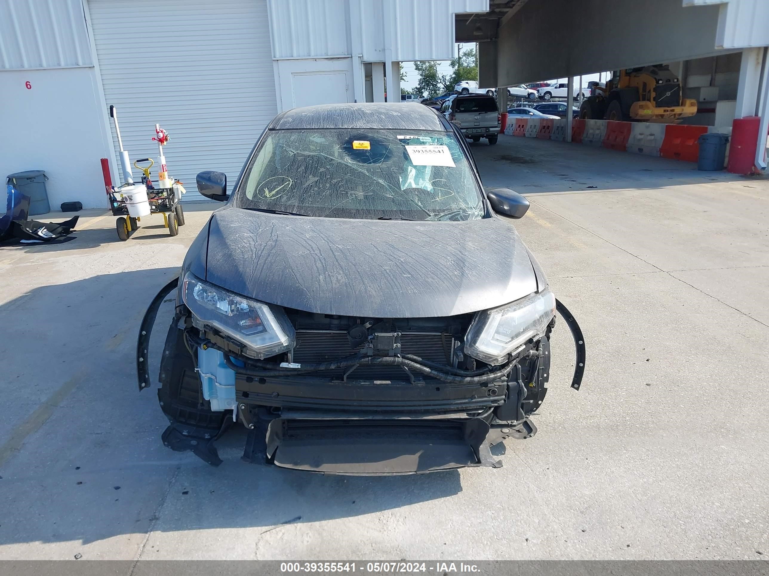 Photo 11 VIN: JN8AT2MT6LW036020 - NISSAN ROGUE 