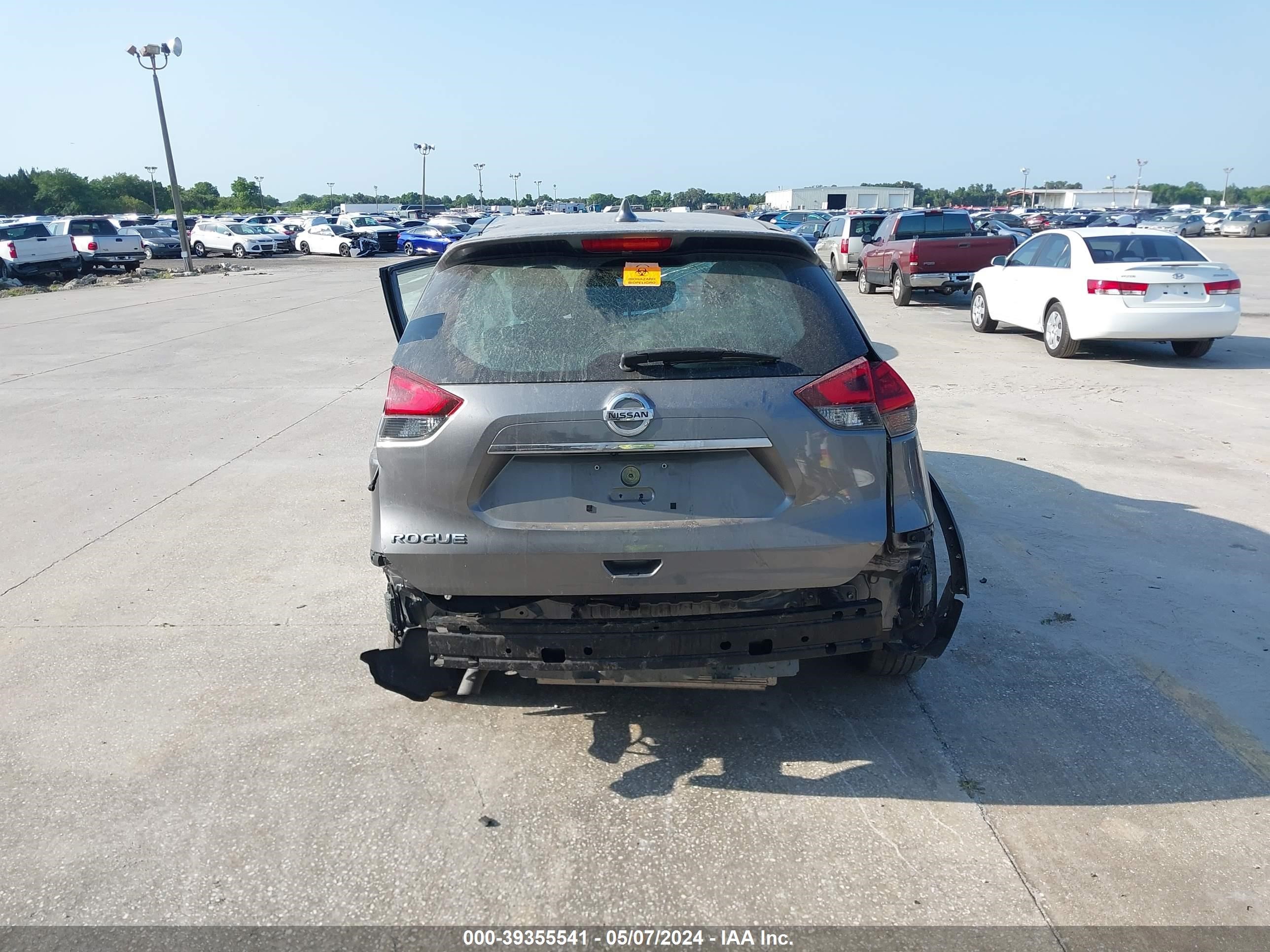 Photo 15 VIN: JN8AT2MT6LW036020 - NISSAN ROGUE 