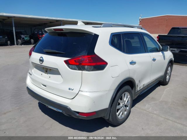 Photo 3 VIN: JN8AT2MT7HW142726 - NISSAN ROGUE 