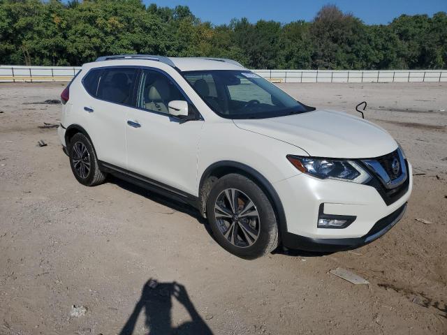 Photo 3 VIN: JN8AT2MT7HW143181 - NISSAN ROGUE 