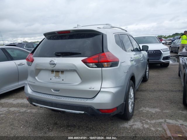 Photo 3 VIN: JN8AT2MT7HW144167 - NISSAN ROGUE 