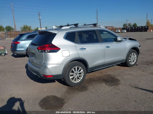 Photo 3 VIN: JN8AT2MT7HW391933 - NISSAN ROGUE 