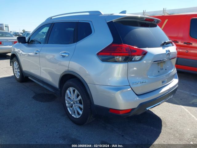 Photo 2 VIN: JN8AT2MT7HW396064 - NISSAN ROGUE 