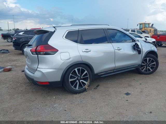 Photo 3 VIN: JN8AT2MT7JW454633 - NISSAN ROGUE 