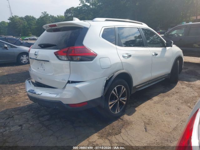 Photo 3 VIN: JN8AT2MT7JW456673 - NISSAN ROGUE 