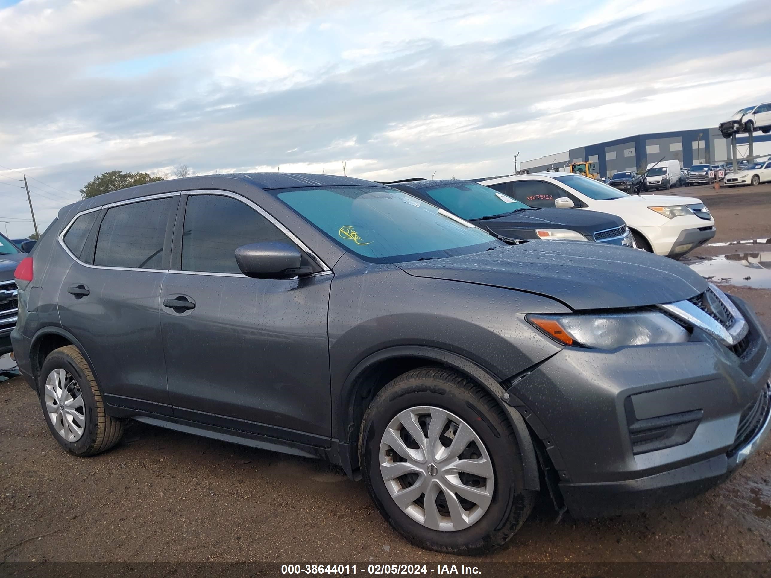 Photo 12 VIN: JN8AT2MT7JW462621 - NISSAN ROGUE 