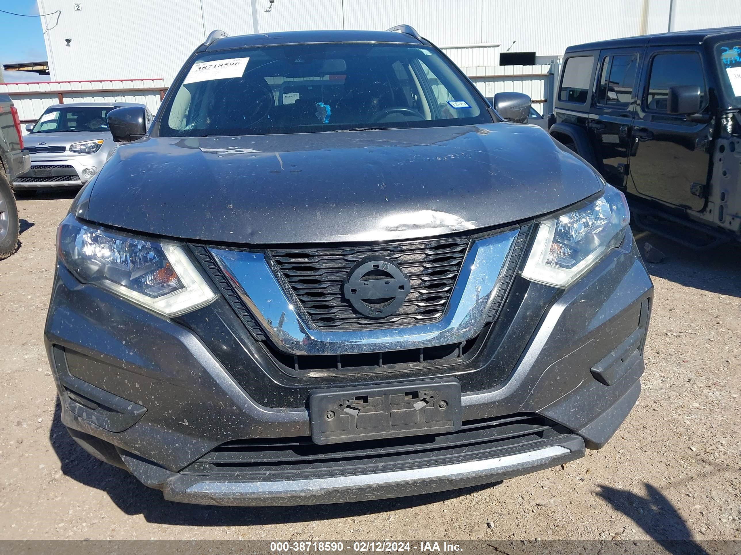 Photo 11 VIN: JN8AT2MT7KW266454 - NISSAN ROGUE 