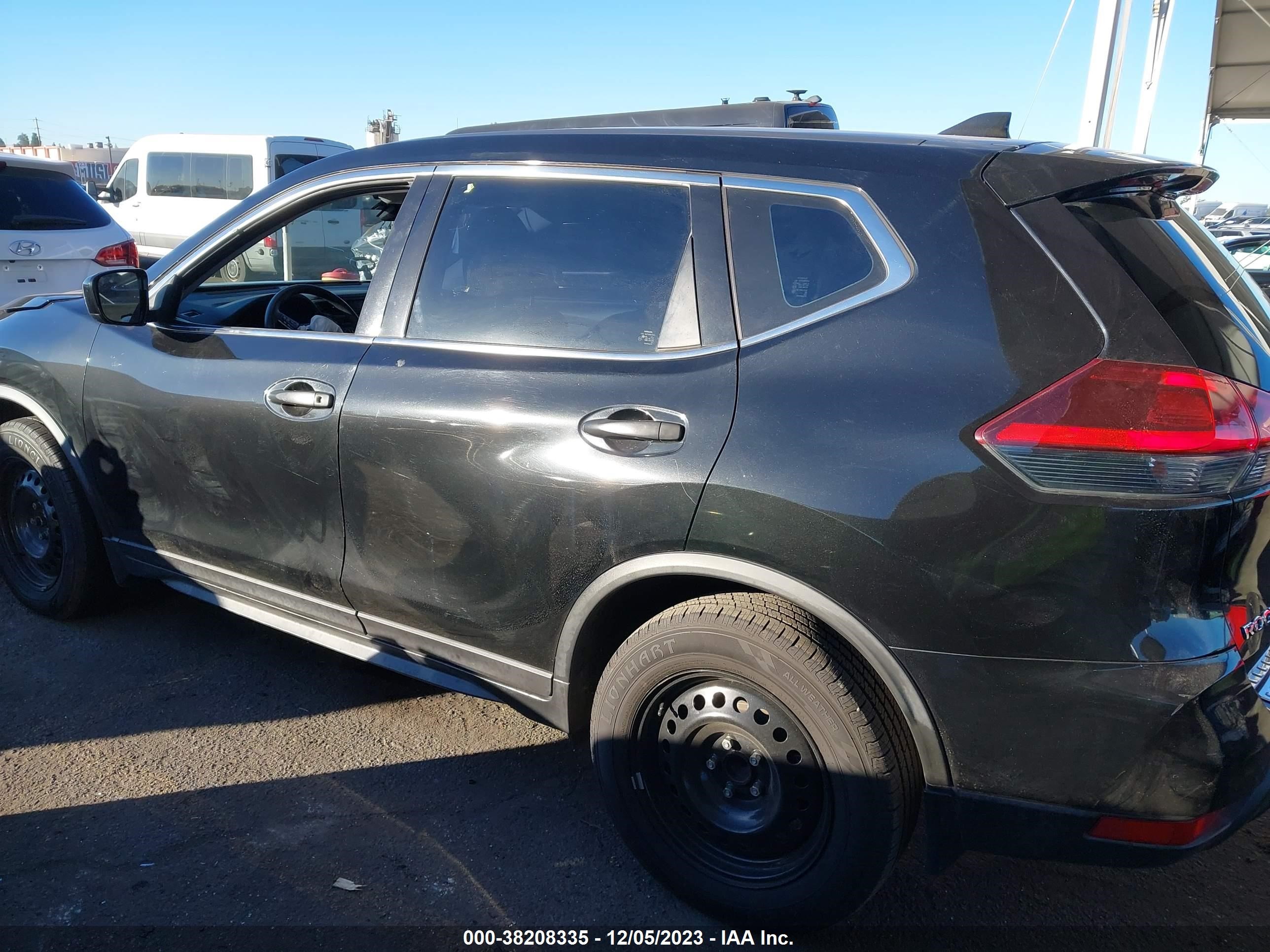 Photo 13 VIN: JN8AT2MT7KW503749 - NISSAN ROGUE 