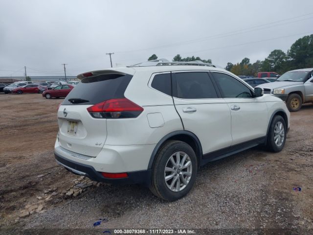 Photo 3 VIN: JN8AT2MT7LW010302 - NISSAN ROGUE 