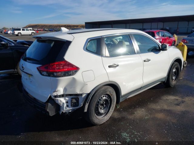 Photo 3 VIN: JN8AT2MT8HW134909 - NISSAN ROGUE 