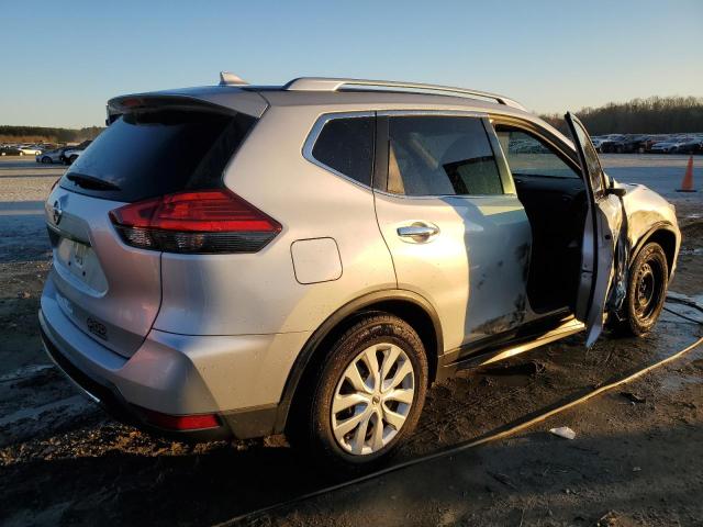 Photo 2 VIN: JN8AT2MT8HW135512 - NISSAN ROGUE 