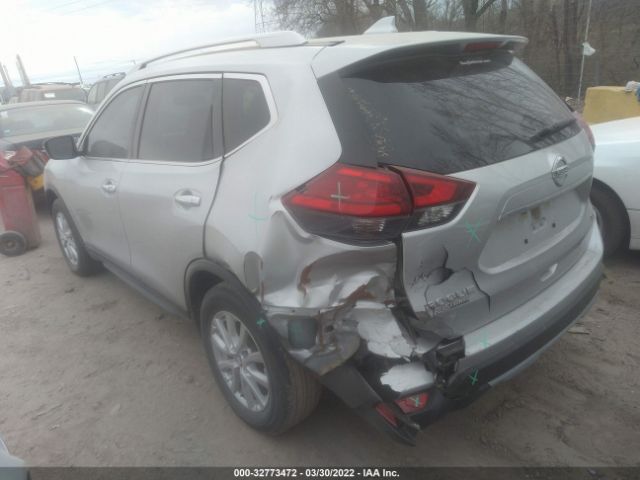 Photo 2 VIN: JN8AT2MT8HW152455 - NISSAN ROGUE 