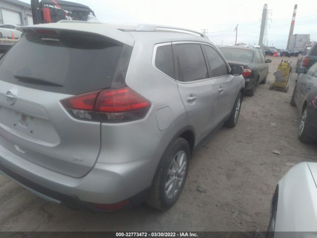 Photo 3 VIN: JN8AT2MT8HW152455 - NISSAN ROGUE 