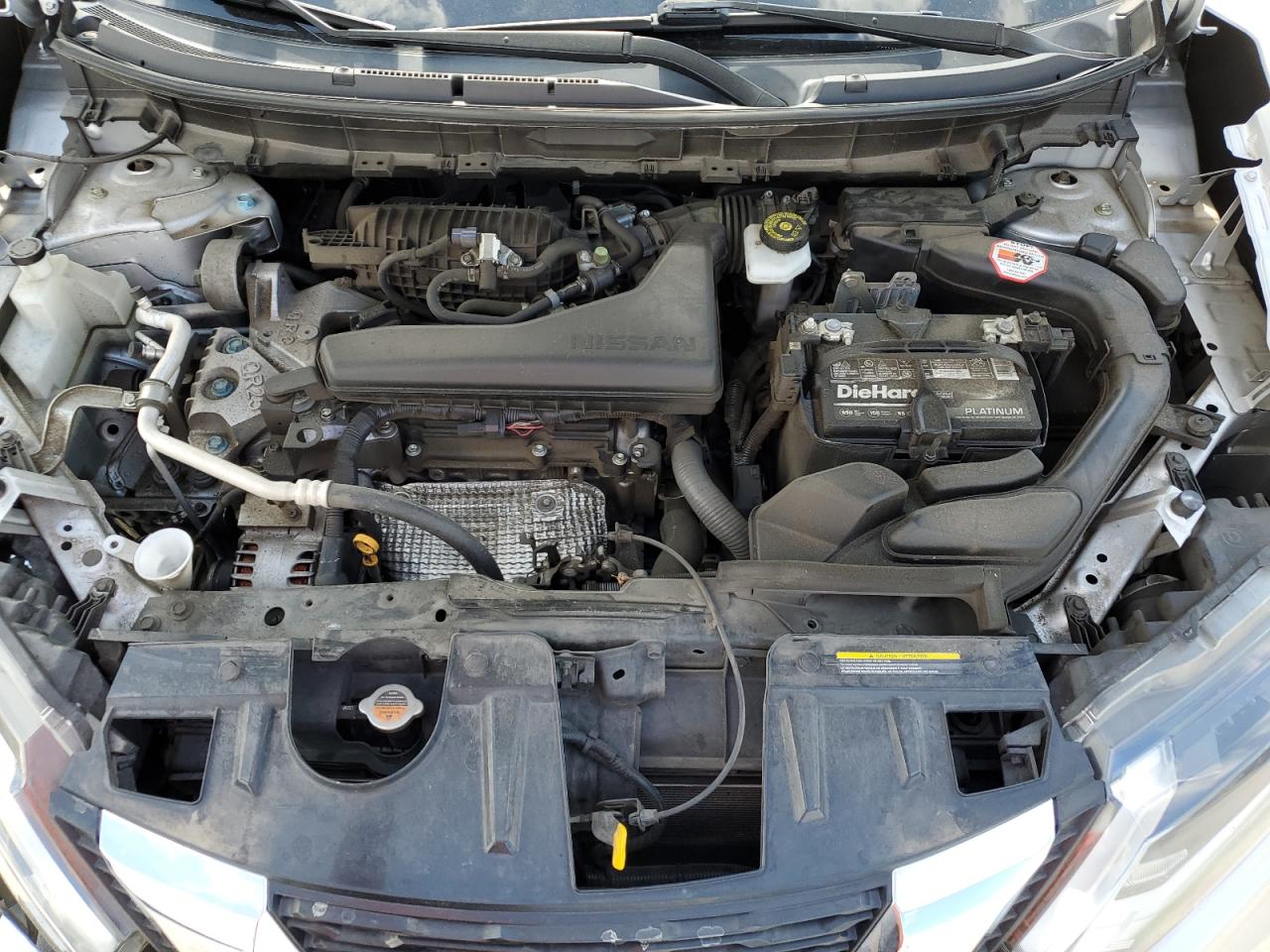 Photo 11 VIN: JN8AT2MT8HW381900 - NISSAN ROGUE 